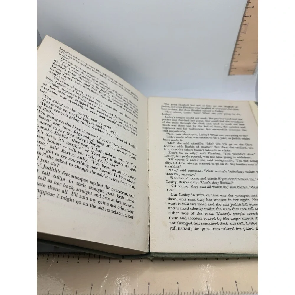 Book of Girls' Stories - 1964 Golden Pleasure Books 1st Edition - HC/DJ